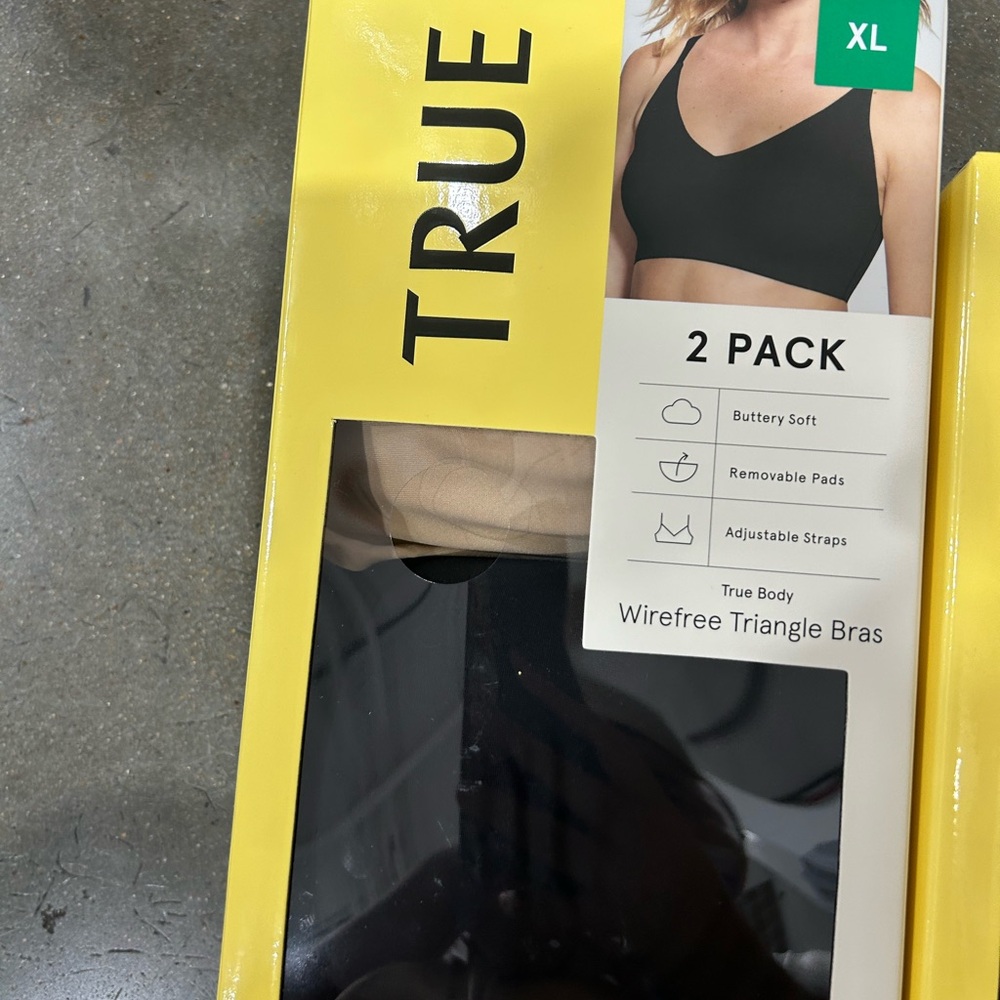True & Co Women's True Body wirefree Triangle Bras with Soft Band Black/tan L/xL